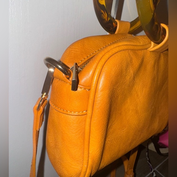 Lucite-Handled Mini Vegan Crossbody Bag Camel,/Tortoise Handle 7” x 6” - Picture 9 of 9